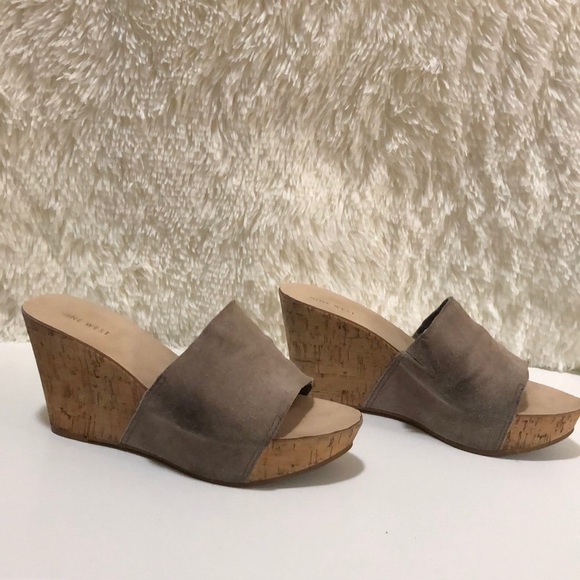 Nine West Grey Wedges - Picture 7 of 7
